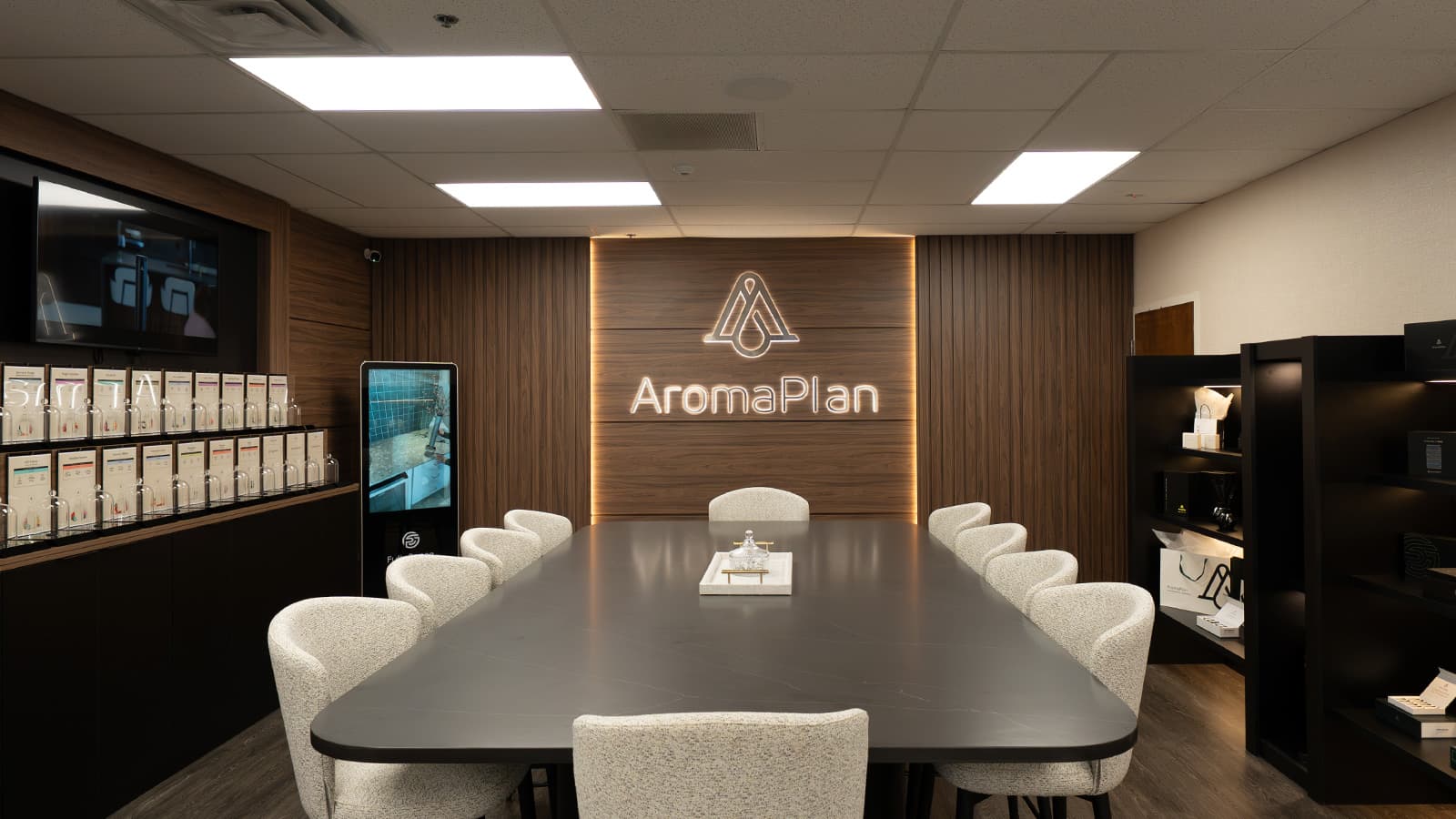 AromaPlan floor diffuser in a hotel lobby